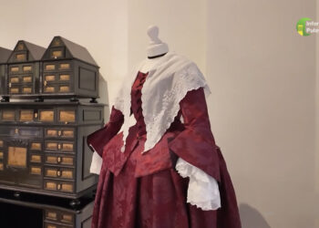 Elegancja dawnego dworu. Wystawa kobiecych ubiorów w Muzeum Czartoryskich [WIDEO]
