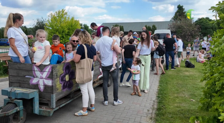 Integracja i zabawa. Rodzinny piknik na Kępie za nami [WIDEO]