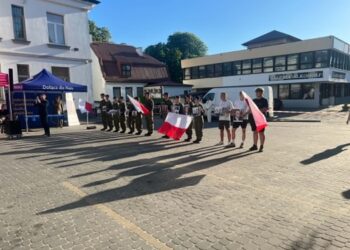 Uczcili pamięć Rotmistrza. Uroczystości przy krzyżu na Centralnej [ZDJĘCIA]