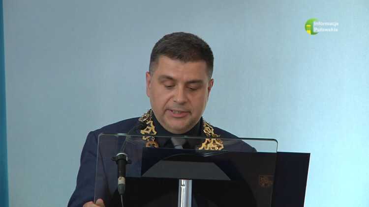 Demografia, dług i oświata. Brak wotum zaufania dla prezydenta