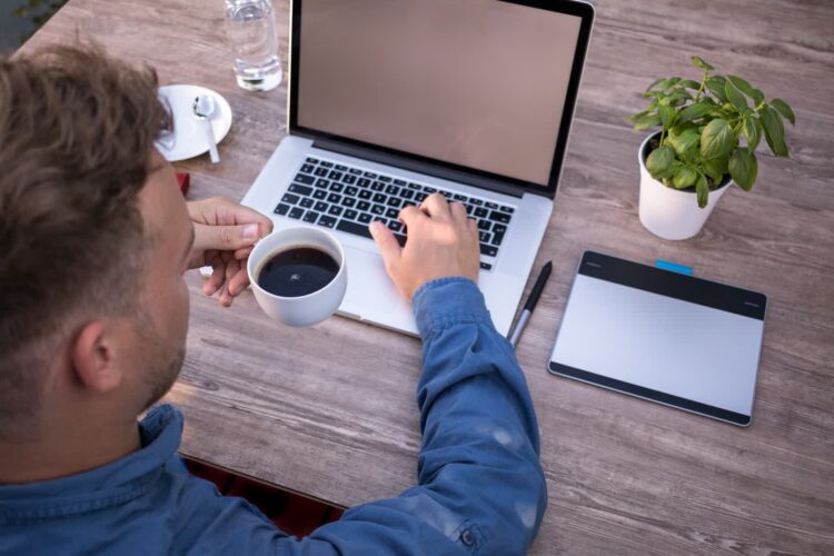 Prowadzisz firmę? Bezpłatny webinar o Puławskim Akceleratorze Biznesu niebawem!