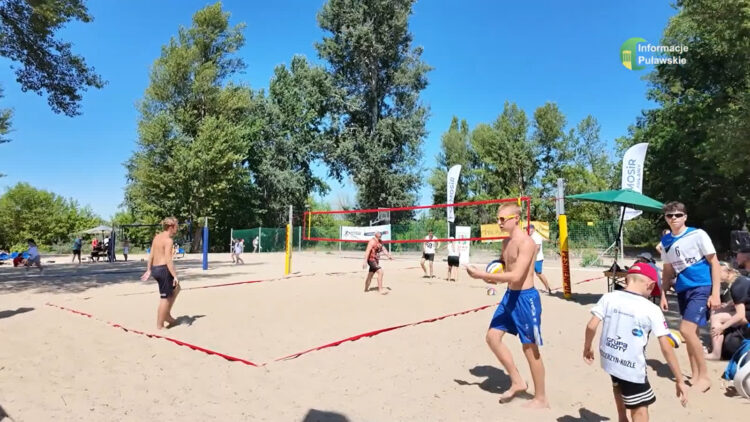 Siatkówka plażowa na Marinie. 40 uczestników w letniej rywalizacji [WIDEO]
