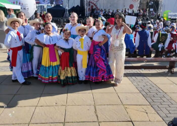 Folklor z różnych stron świata zabrzmiał w Puławach. Finałowe występy 4. Międzynarodowego Dziecięcego Festiwalu Folklorystycznego [WIDEO]