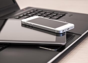 „Fake or Real” w Puławach. Młodzież będzie uczyć się, jak bezpiecznie poruszać się w sieci