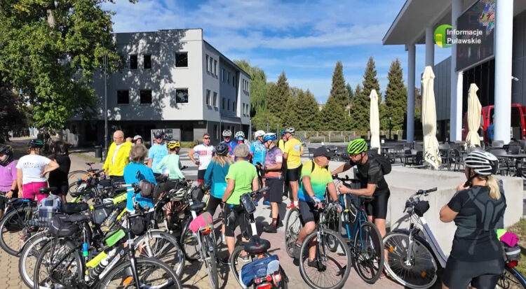 Aktywne Puławy. Przejażdżka rowerzystów po okolicach [WIDEO]