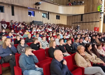 Szymon Marciniak gościem X Puławskiego Forum Profilaktycznego. Rozmowy o odporności i hejcie [WIDEO]